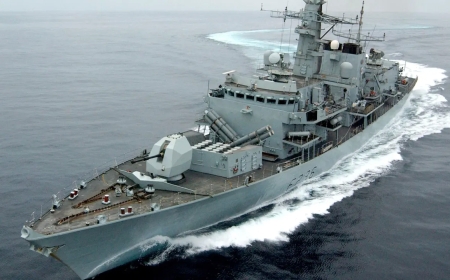 UK sending one of its deadliest warships to the Gulf to thwart organizations supported by Iran