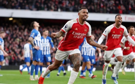 Arsenal defeated Brighton 2-0 to take the top spot in the Premier League