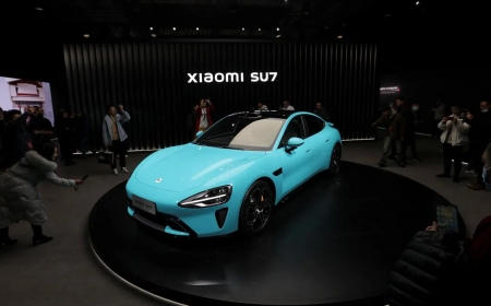 Xiaomi giant of Chinese smartphones, unveils first electric car