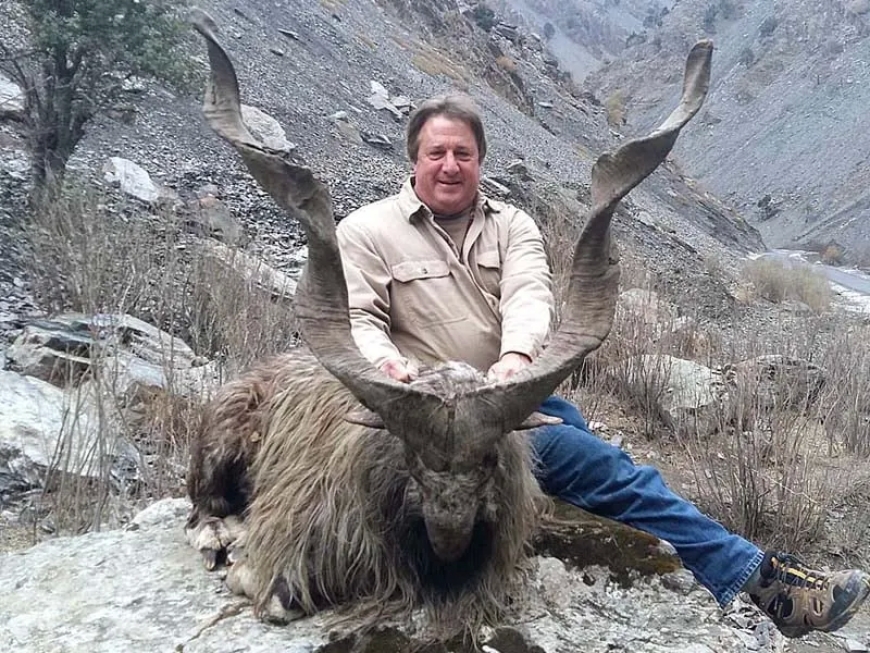 A US individual pays a record $232,000 for permission to hunt Markhor in Chitral