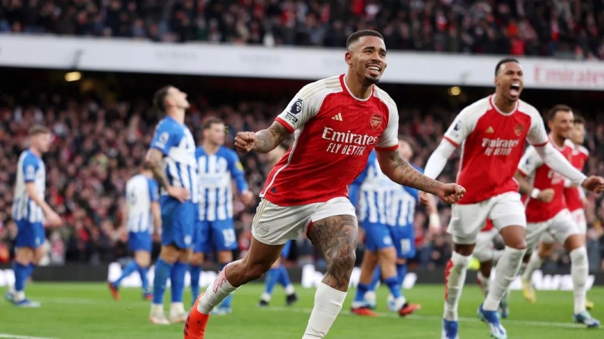 Arsenal defeated Brighton 2-0 to take the top spot in the Premier League