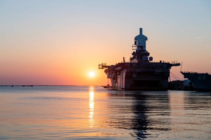 To combat Houthi attacks in the Red Sea, the US has announced a 10-nation force