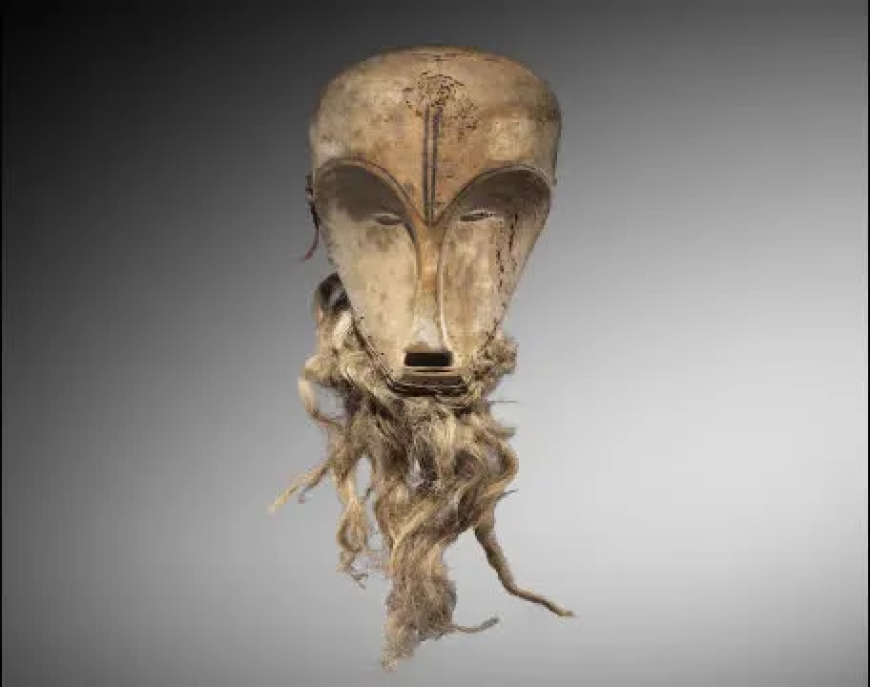 An elderly French couple loses millions-worth unique African mask case