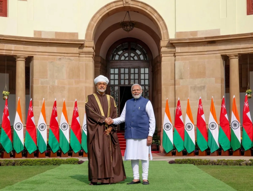 India and Oman decided to strengthen their commercial relations.
