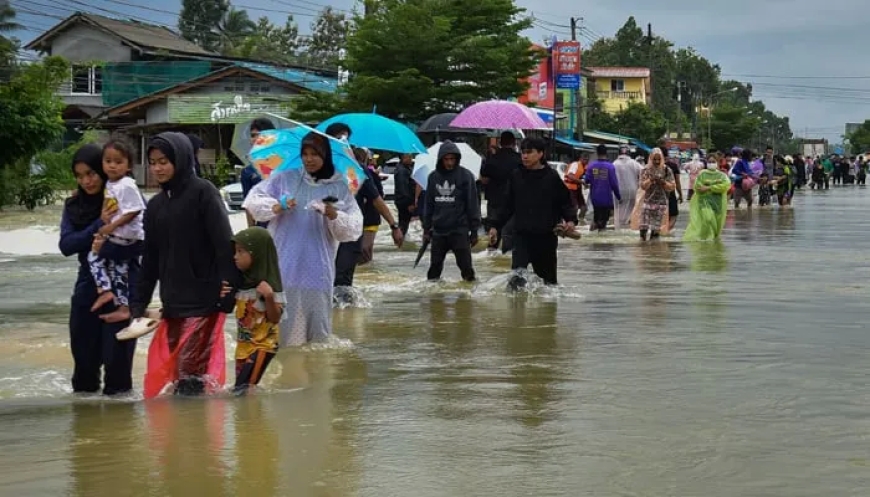 Tens of thousands are impacted as Thailand experiences floods