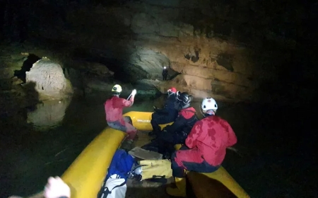 After heavy rain, five papped in the Slovenia cave