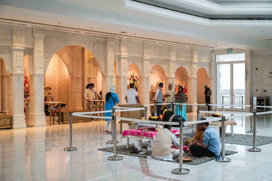 Jebel Ali Temple receives 40,000 worshippers