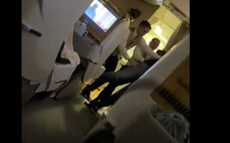 Emirates admits that the staff on the Pakistani aircraft reprimanded the rowdy customer.