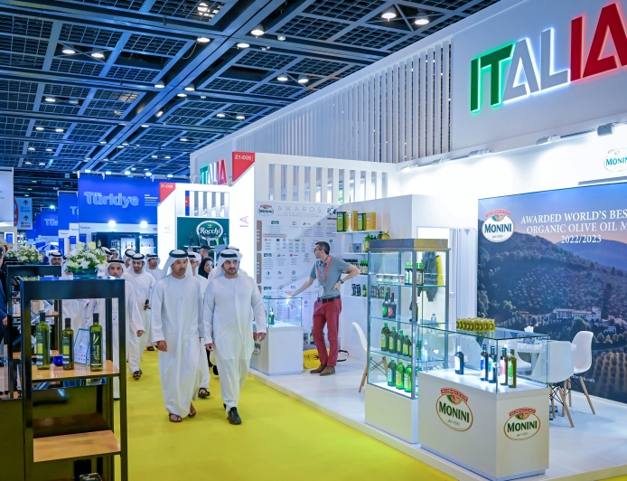 Maktoum bin Mohammed visits the 2024 Gulfood