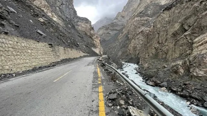 Baltistan Road and Karakoram Highway are closed