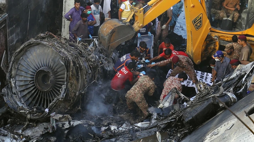 Investigation Report Reveals Human Error as Cause of PIA Airbus A320 Crash